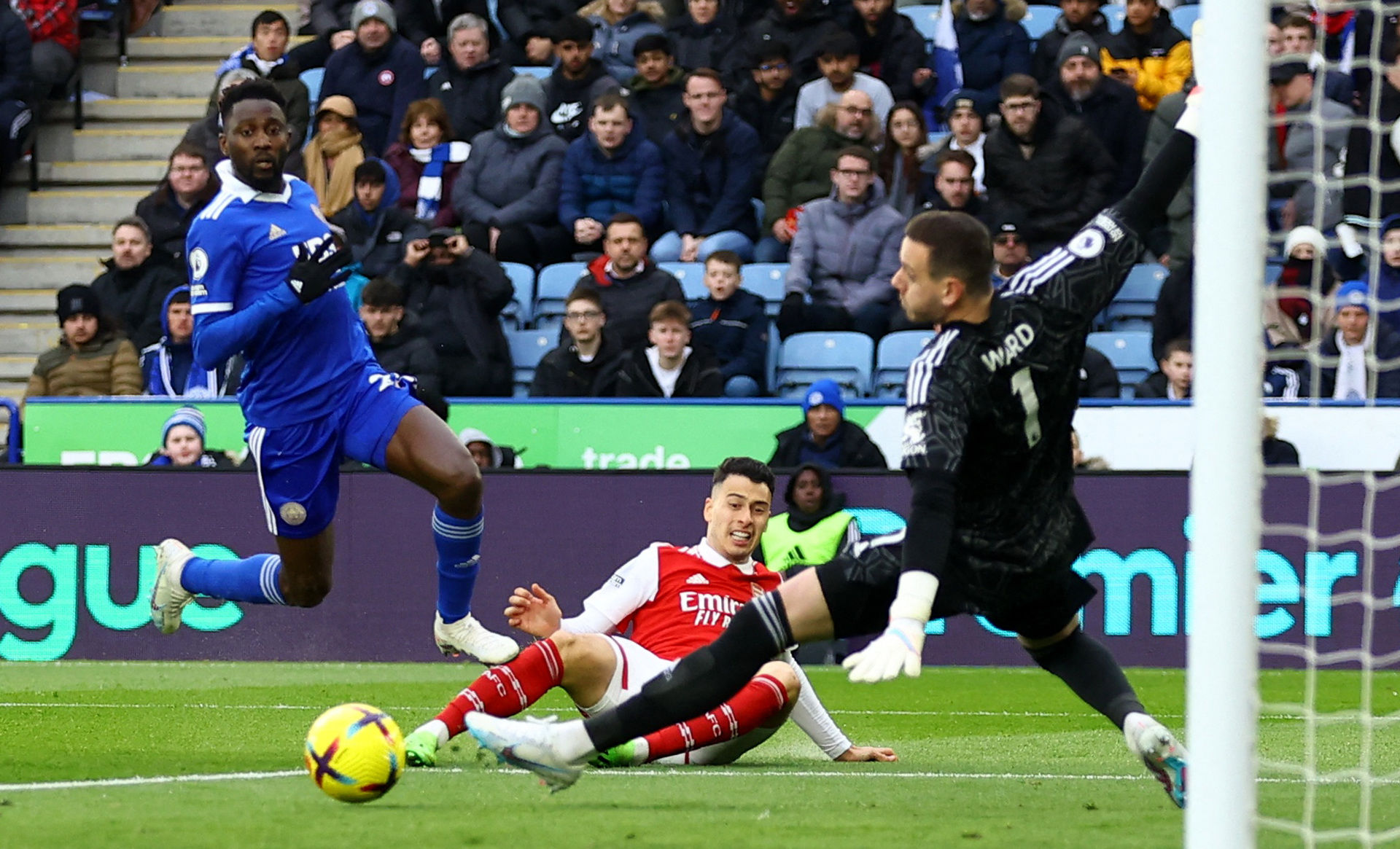 现代足球世 现代足球世